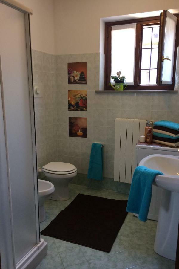 Apartament Irina'S House With View On Like And Swimming Pool Riva di Solto Zewnętrze zdjęcie